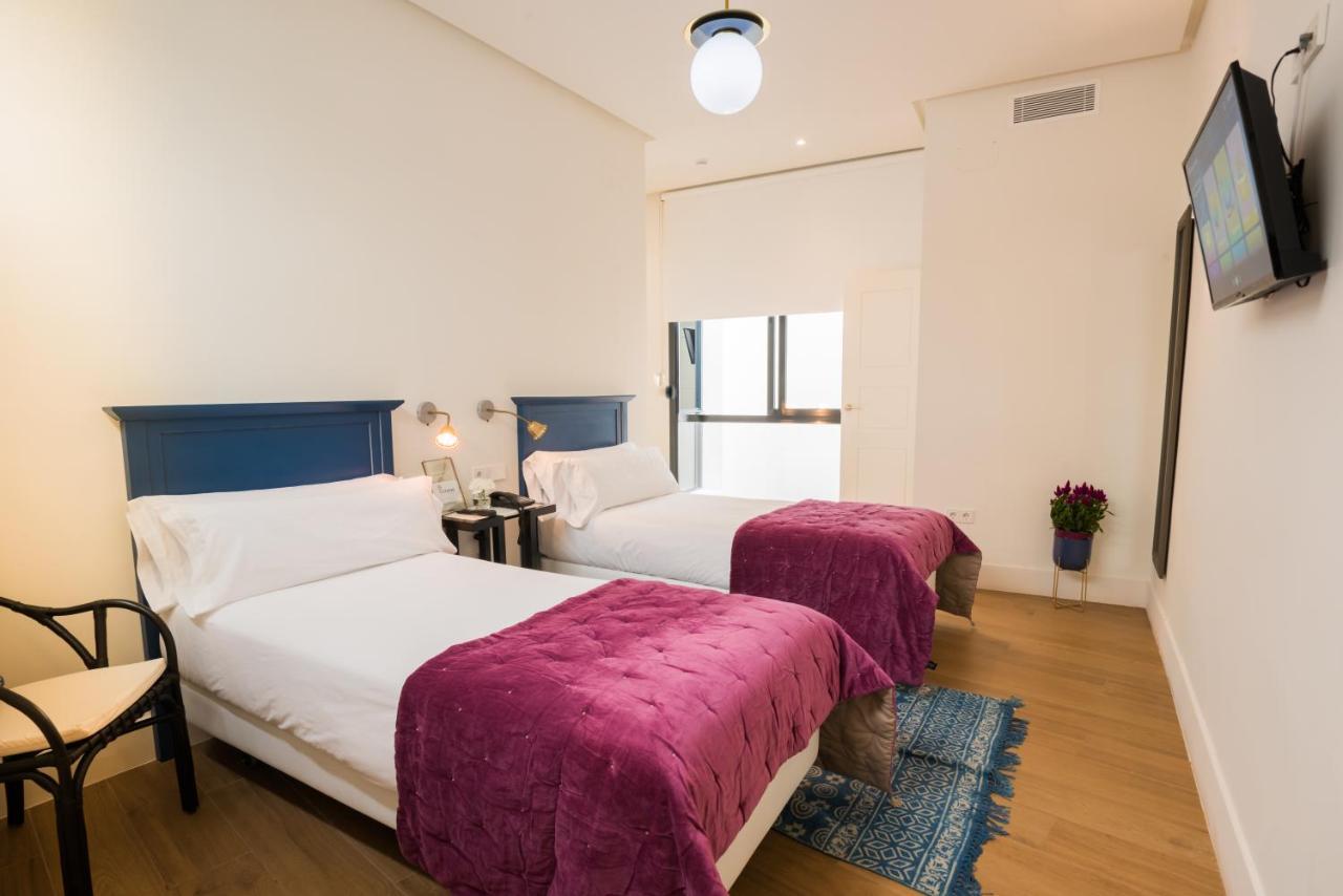 Nuea Cicerone Hotel Seville Exterior photo
